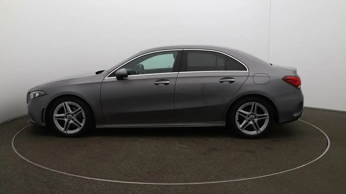2019-mercedes-benz-a-class-15d-a180d-amg-line-premium-saloon-4d-7g-dct-big-55