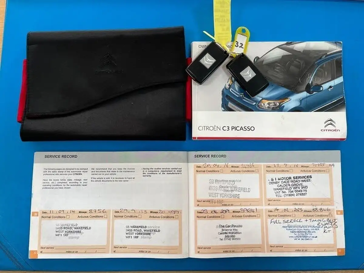 2013-citroen-c3-picasso-16td-exclusive-90ps-big-22