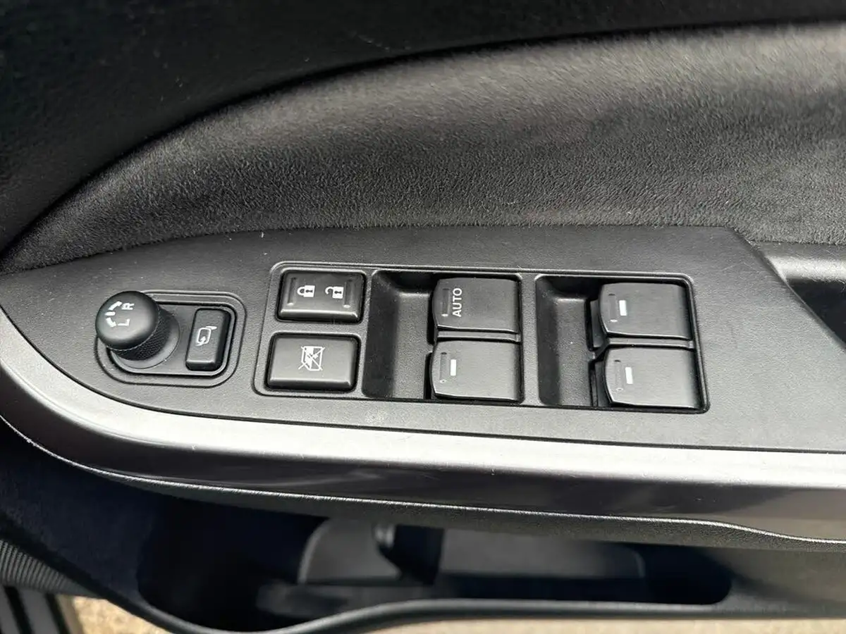 2022-suzuki-vitara-15-sz5-big-19