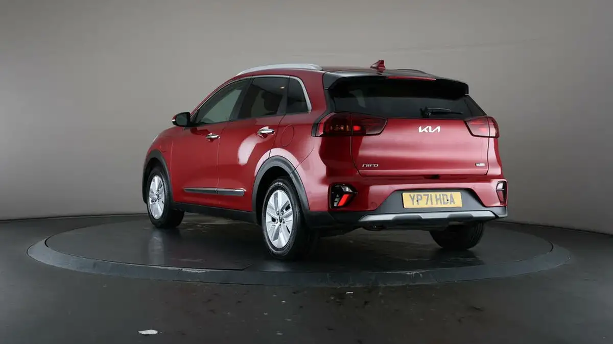 2021-kia-niro-16-gdi-phev-3-42in-cluster-big-68