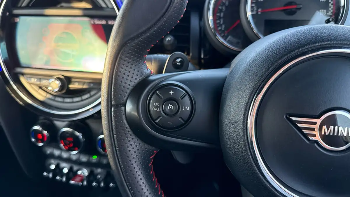 2020-mini-cooper-20-john-cooper-works-gp-pack-hatchback-3d-auto-big-25