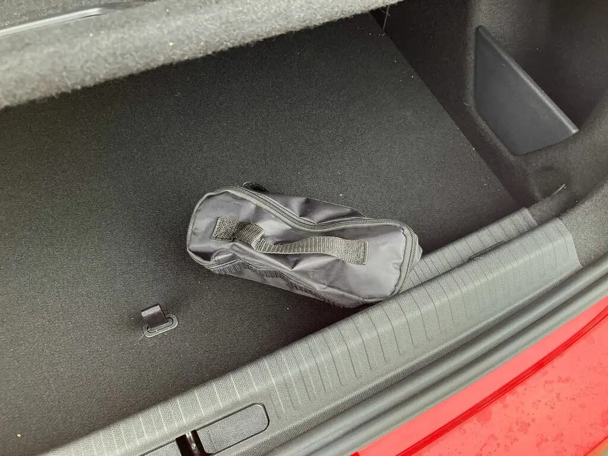 2021-citroen-c4-12-puretech-shine-plus-130ps-big-24