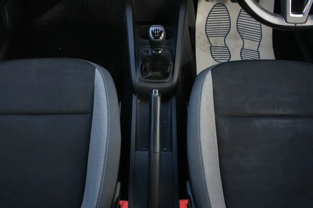 2016-skoda-fabia-12-tsi-se-90ps-hatchback-big-27