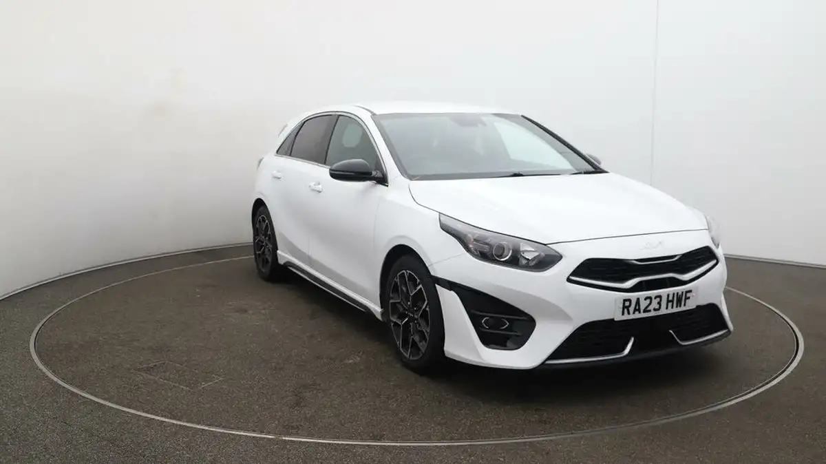 2022-kia-ceed-15-t-gdi-gt-line-big-34
