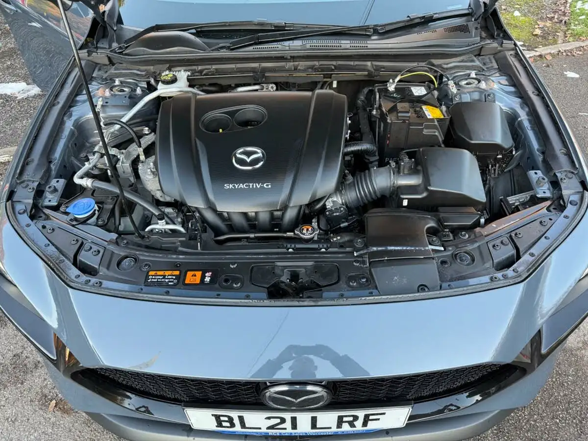 2021-mazda-mazda3-20-sport-lux-122ps-hatchback-5d-big-9