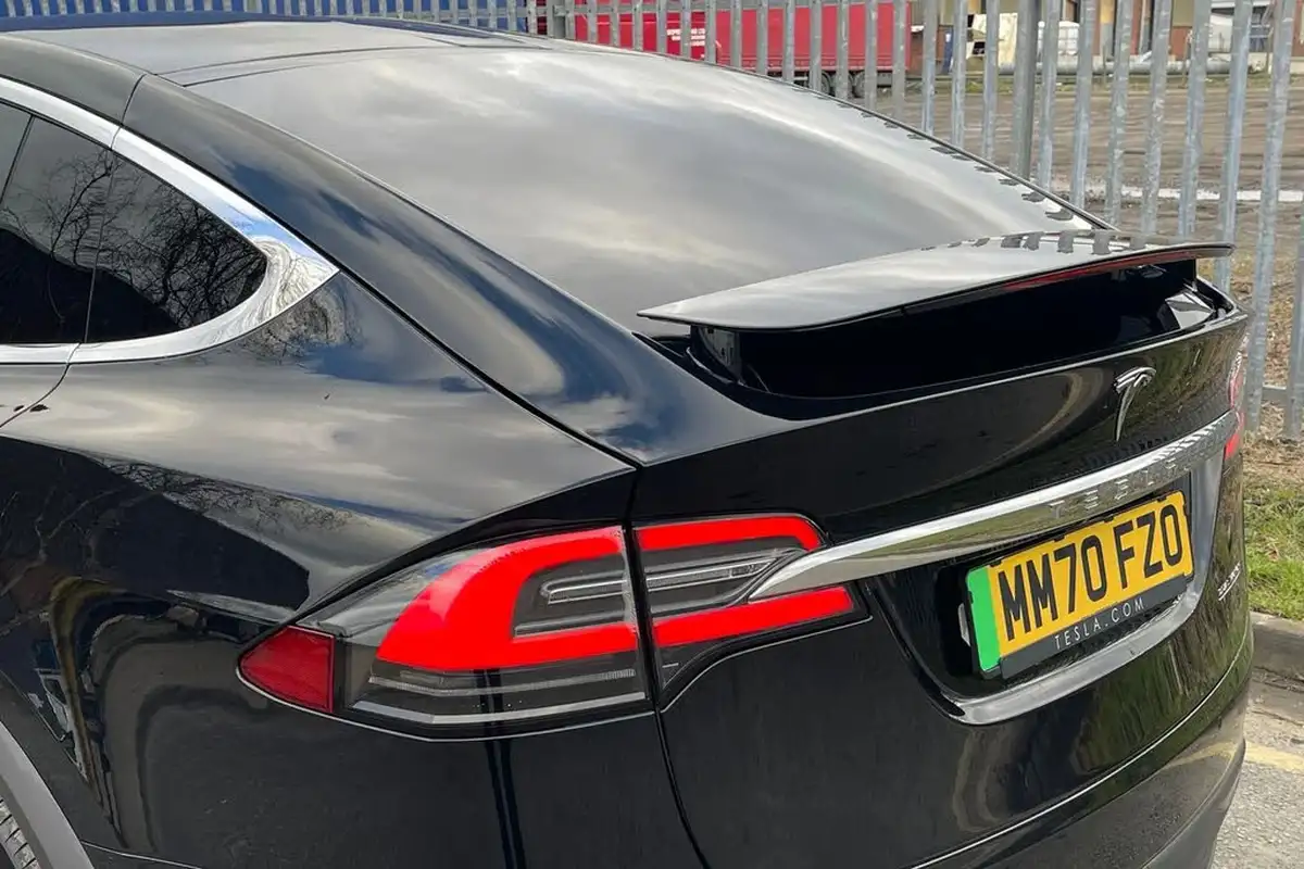 2020-tesla-model-x-e-ludicrous-performance-big-7
