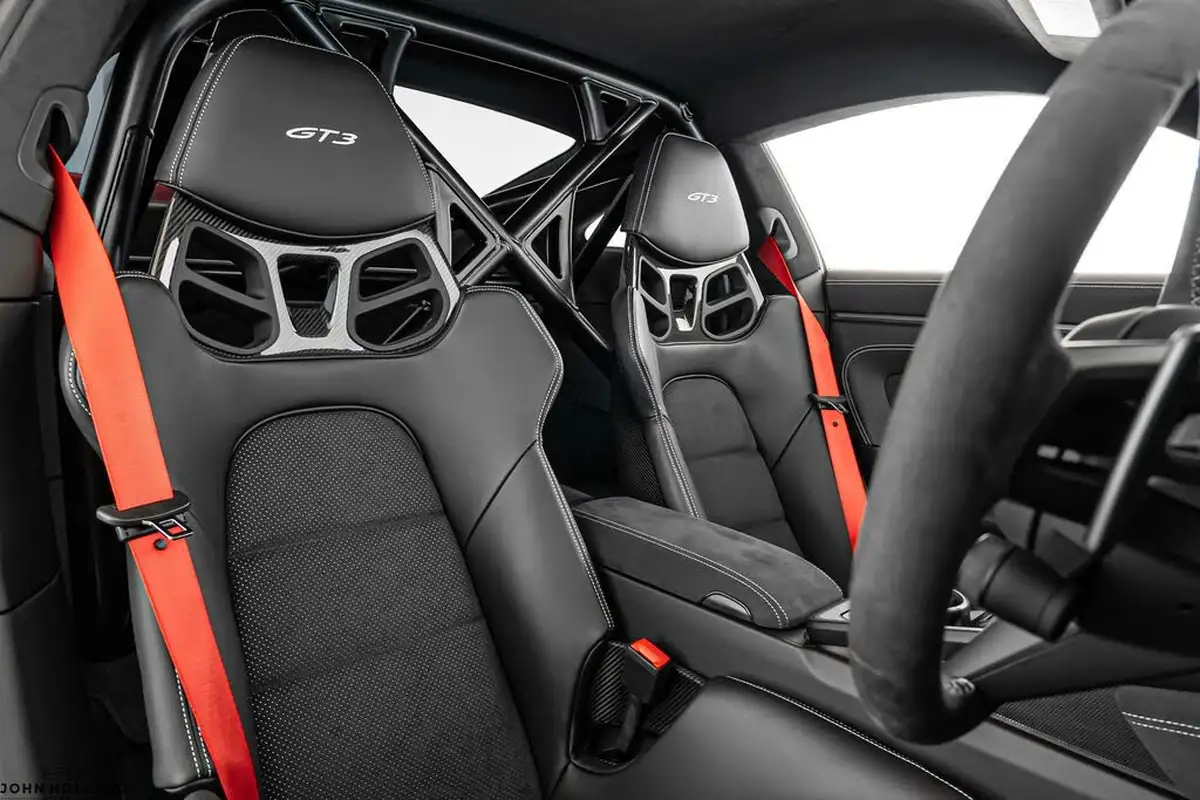 2024-porsche-911-40-gt3-pdk-big-22
