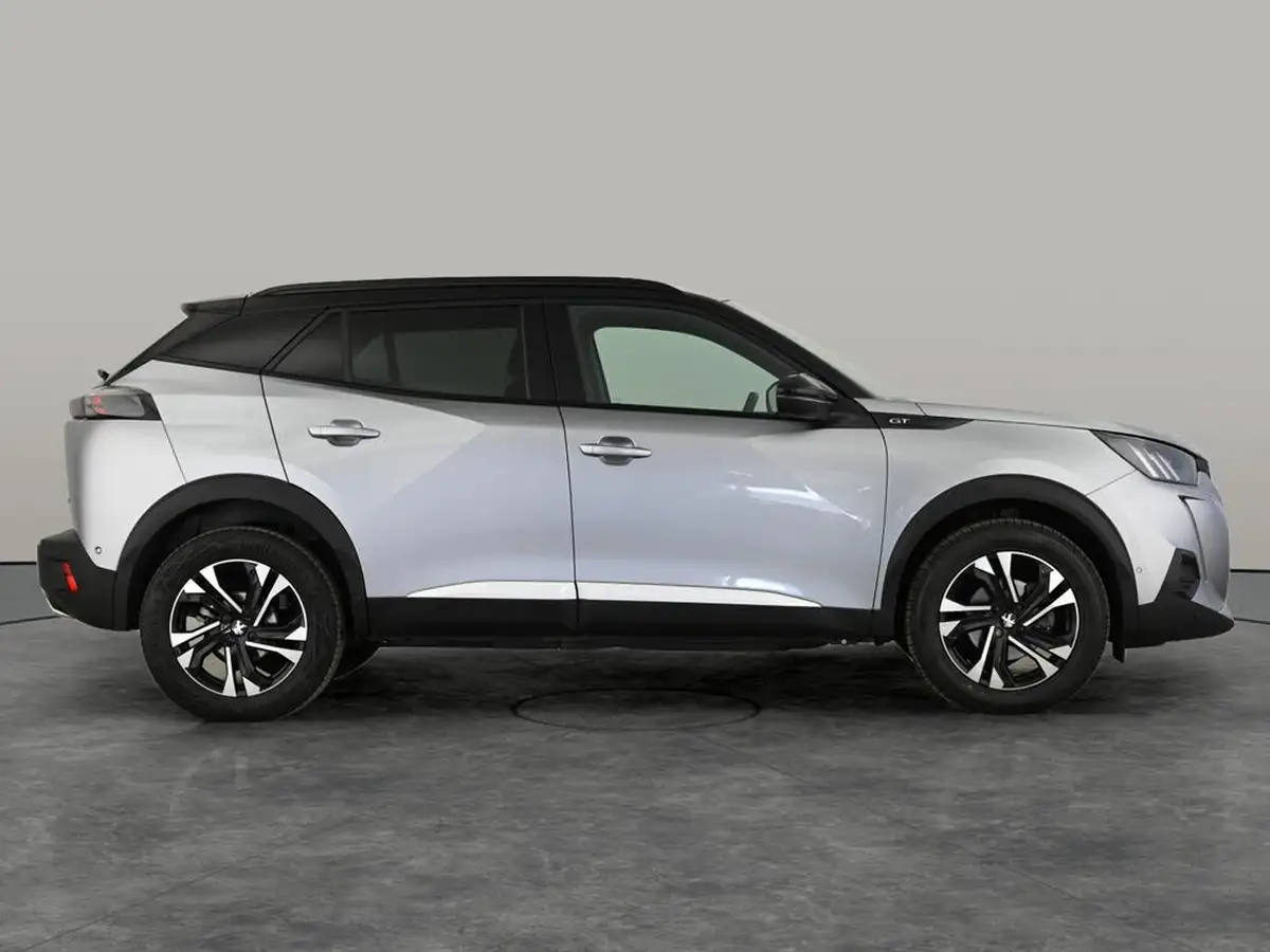 2022-peugeot-2008-suv-12-puretech-gt-big-4