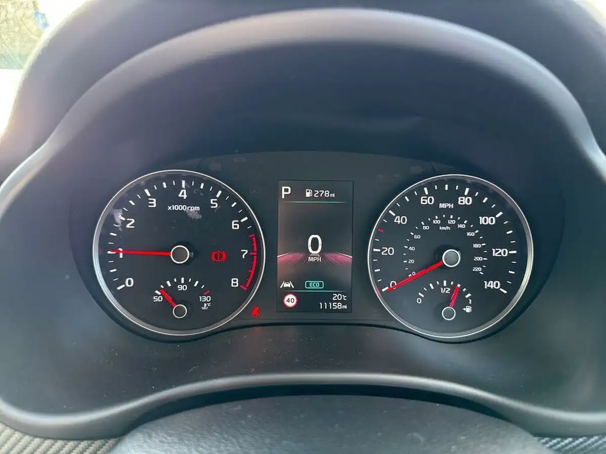 2024-kia-stonic-10-t-gdi-gt-line-s-98bhp-dct-big-16