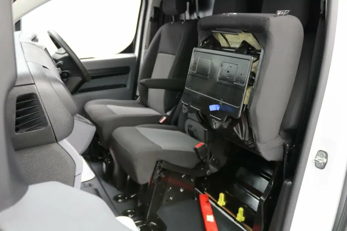 2021-peugeot-expert-e-professional-standard-75kwh-panel-big-23