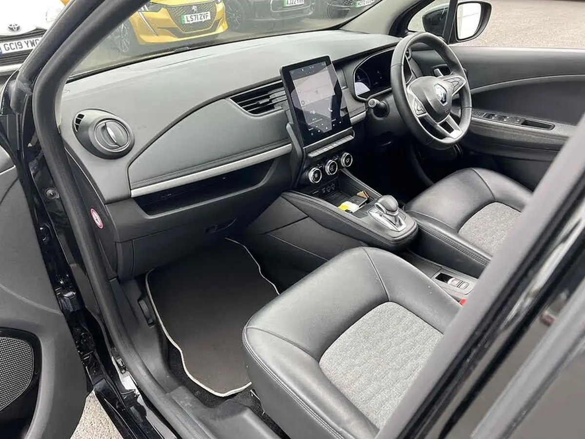 2020-renault-zoe-e-i-gt-line-big-23