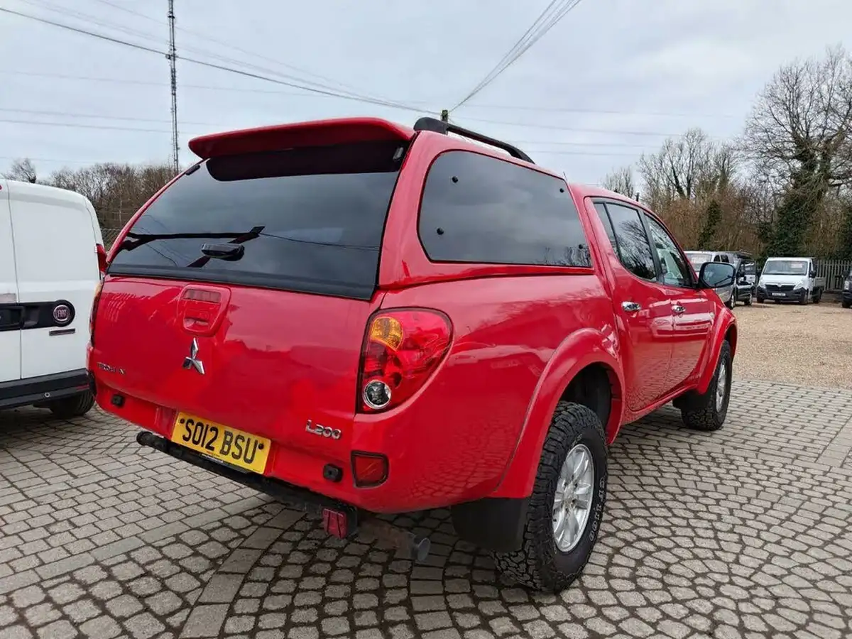 2012-mitsubishi-l200-25td-trojan-eu-v-cab-big-27
