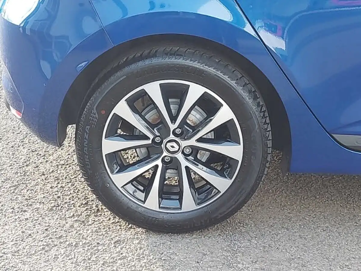 2023-renault-clio-16-evolution-big-11