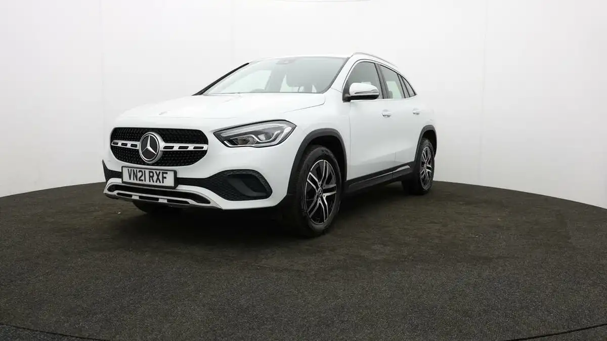 2021-mercedes-benz-gla-class-13-gla-200-sport-big-57