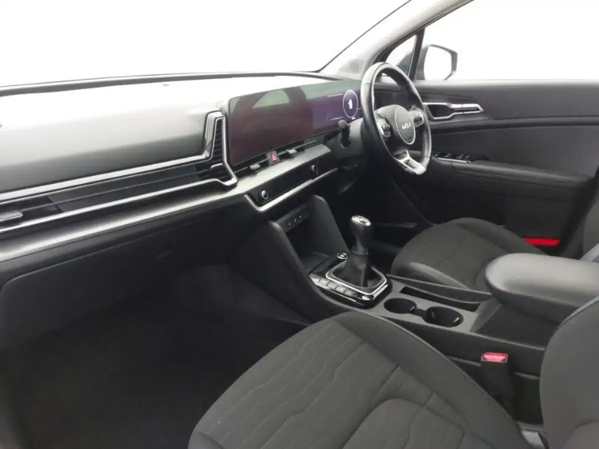 2022-kia-sportage-16-t-gdi-3-148bhp-1598cc-big-4