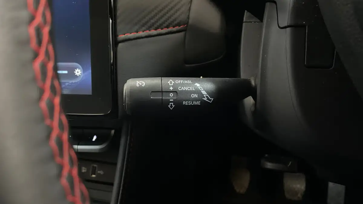 2024-mg-zs-suv-15-vti-tech-exclusive-big-28