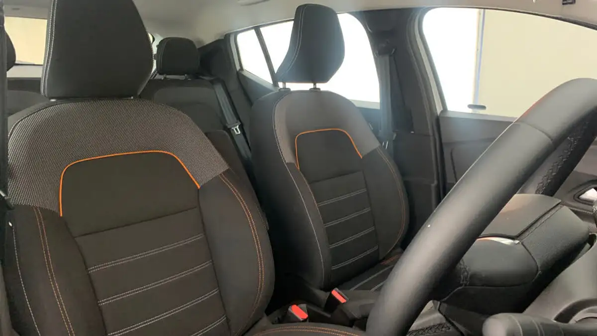 2022-dacia-sandero-stepway-10-tce-comfort-90bhp-big-38