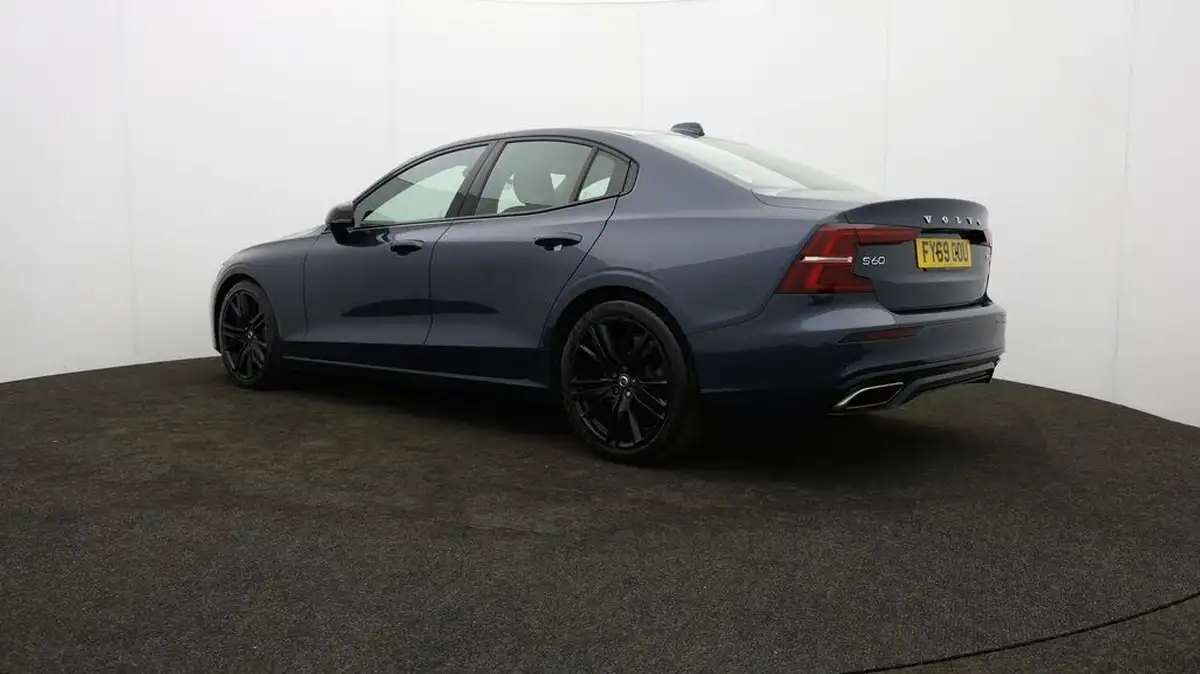 2019-volvo-s60-20-t5-r-design-edition-big-67