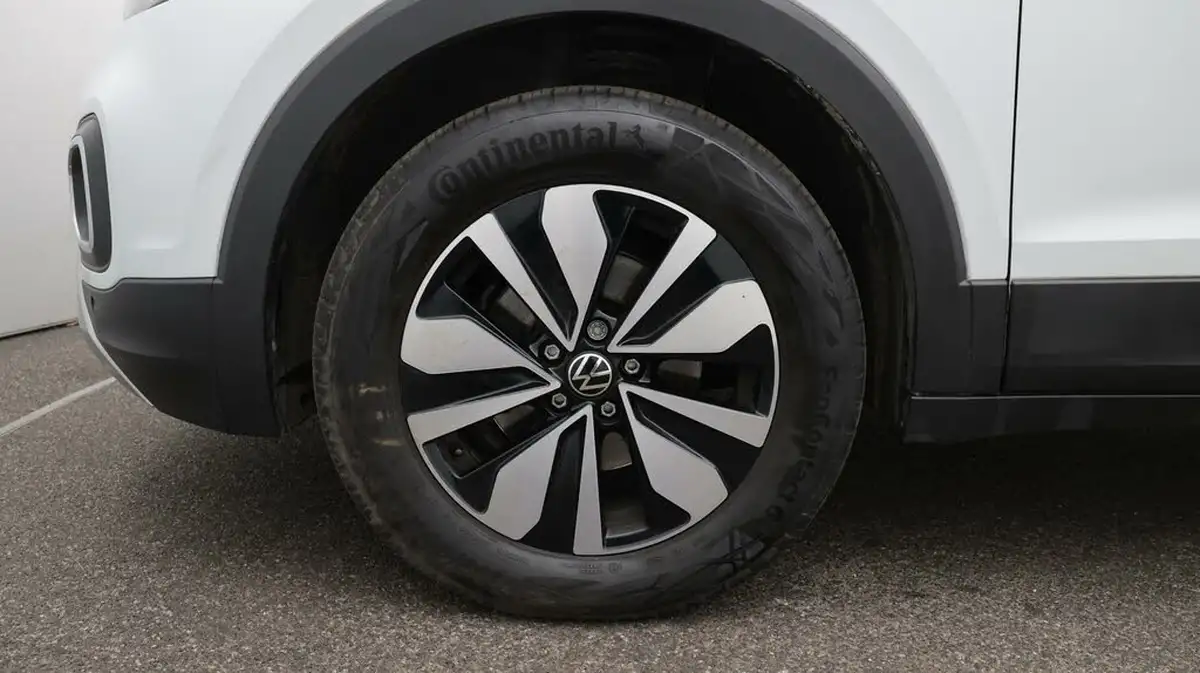 2024-volkswagen-t-cross-10-tsi-move-110ps-dsg-big-18