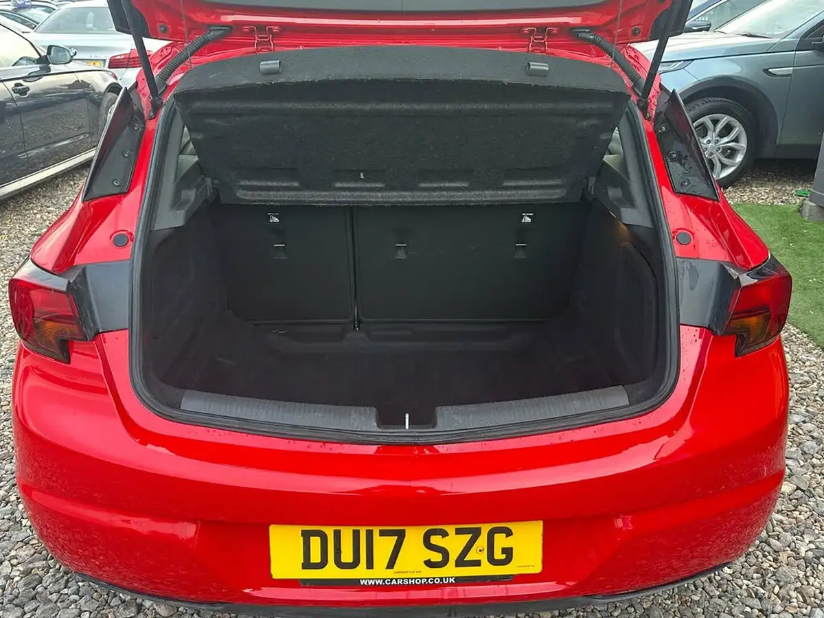 2017-vauxhall-astra-16cdti-sri-nav-110ps-ecoflex-ss-hatchback-big-35