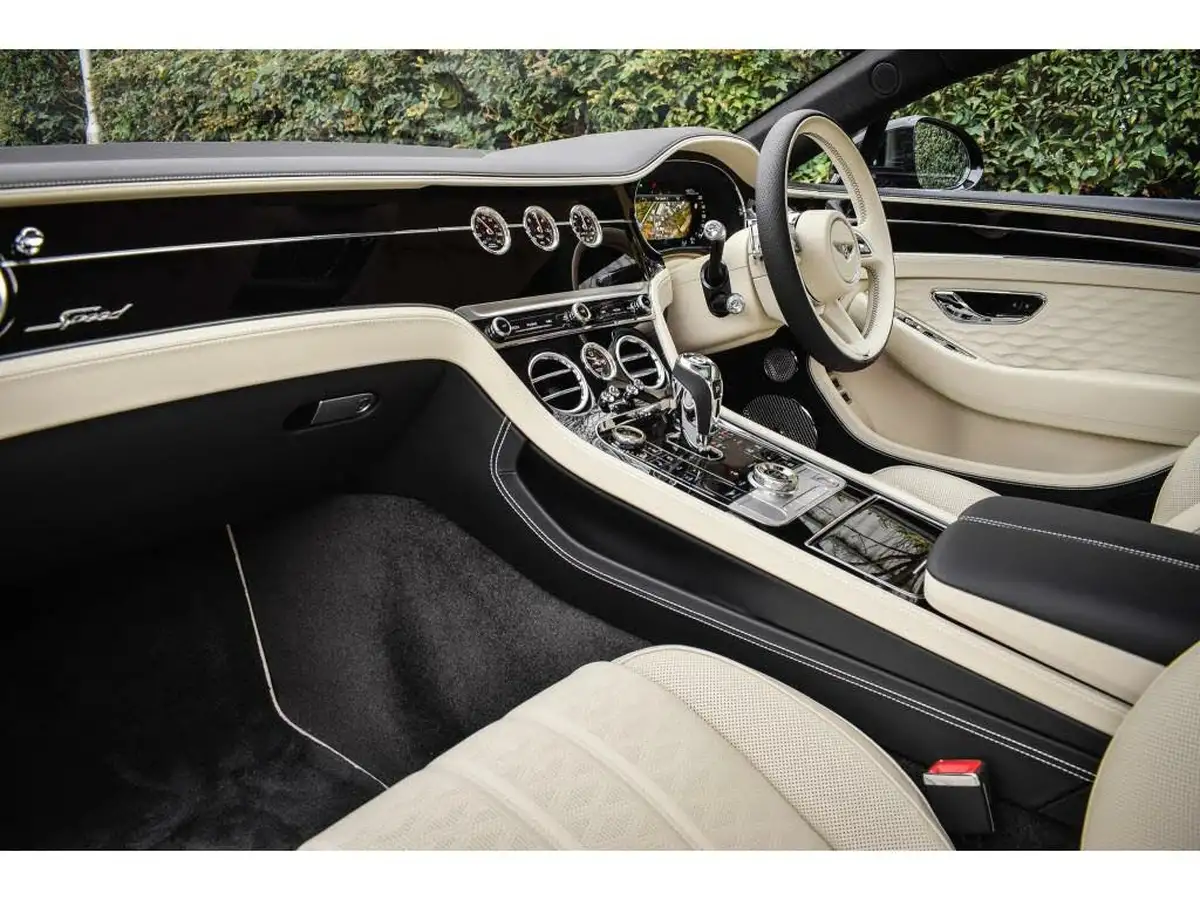 2025-bentley-continental-big-1