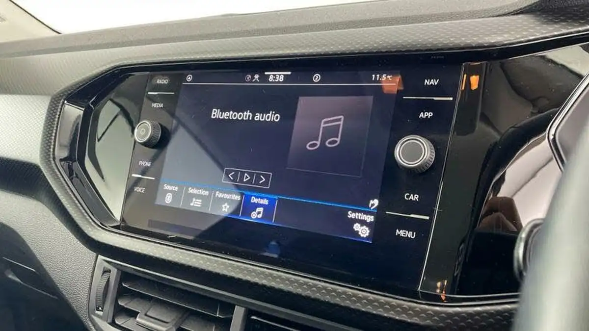 2022-volkswagen-t-cross-10-tsi-se-110ps-big-12