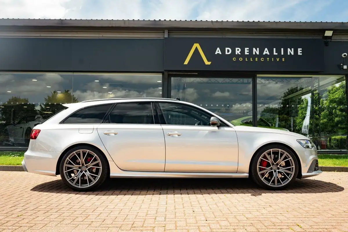 2016-audi-rs6-avant-40-quattro-performance-big-19