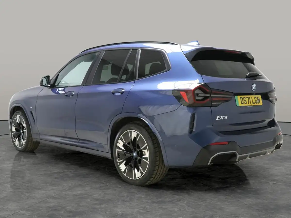 2022-bmw-ix3-e-m-sport-pro-big-10