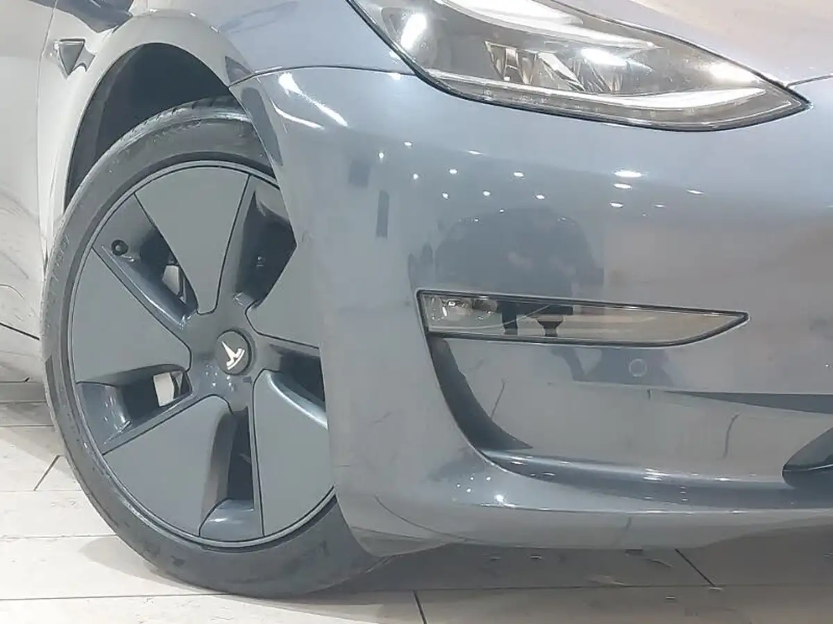 2021-tesla-model-3-e-long-range-awd-big-8