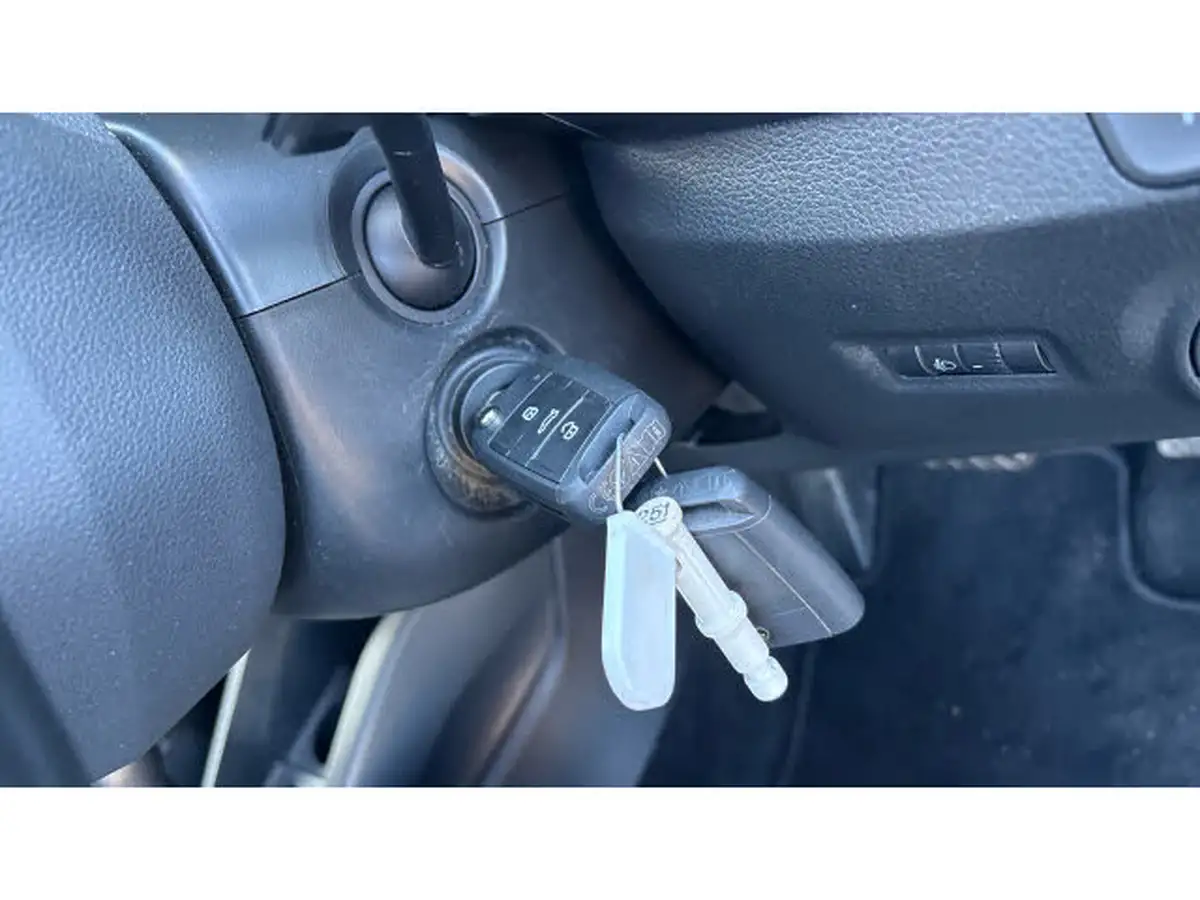2021-skoda-fabia-10-tsi-se-drive-95ps-estate-dsg-big-36