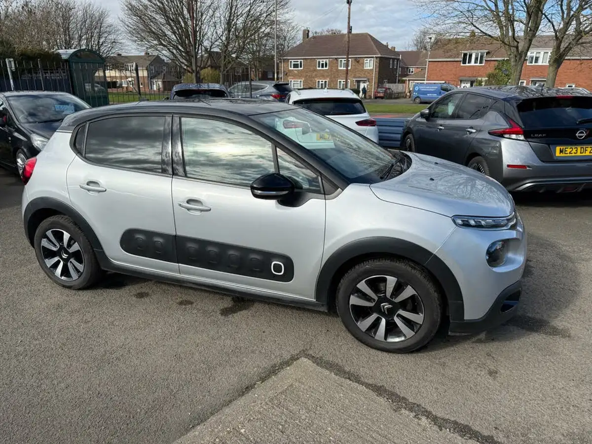 2017-citroen-c3-12-puretech-flair-82ps-big-30