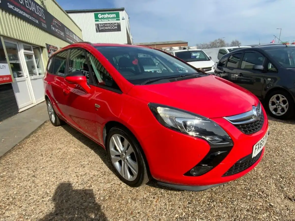 2015-vauxhall-zafira-tourer-14i-16v-turbo-sri-big-4