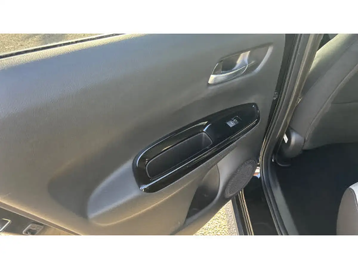 2021-honda-jazz-15-i-mmd-crosstar-ex-109ps-two-tone-big-26