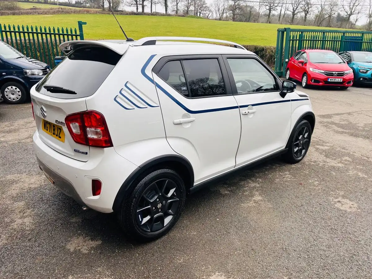 2022-suzuki-ignis-12-dualjet-sz5-big-13