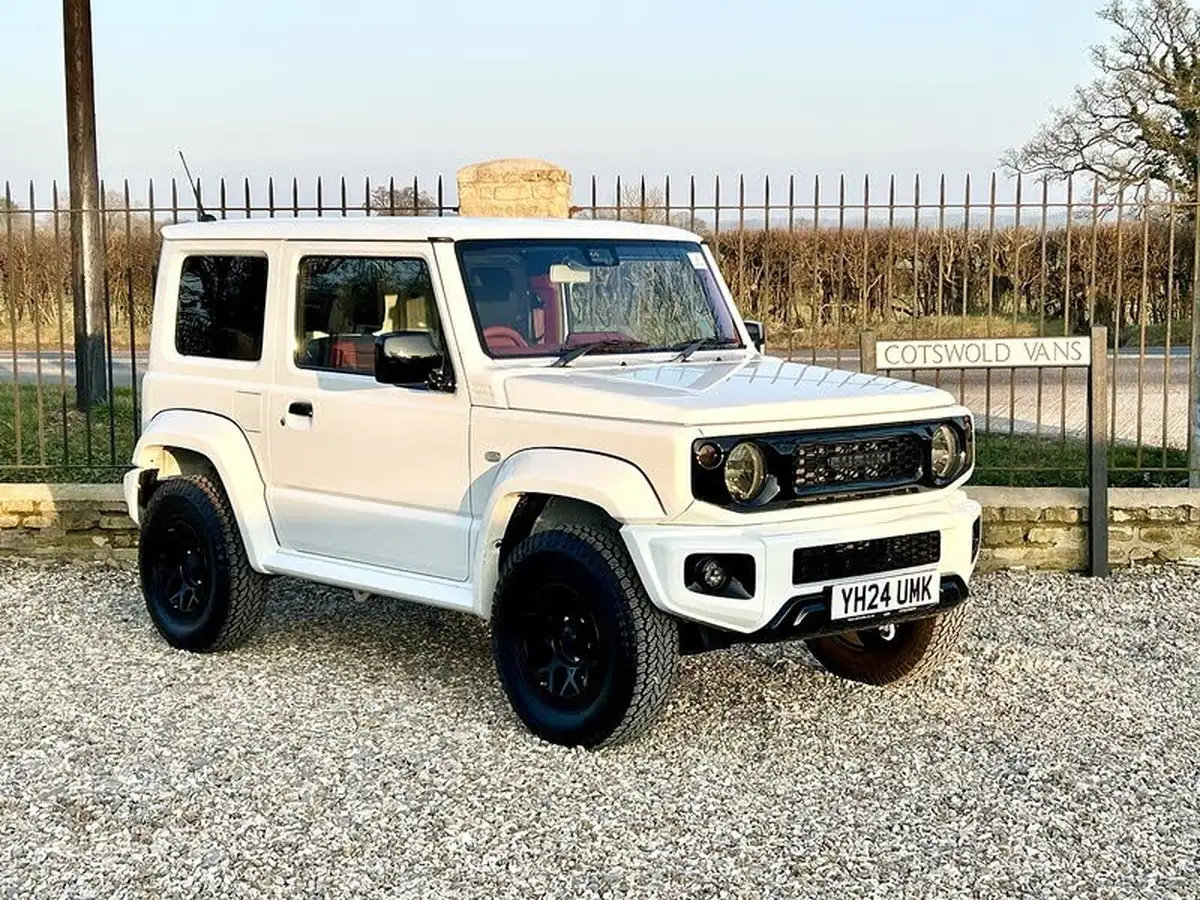 2024-suzuki-jimny-15-light-commercial-allgrip-big-22