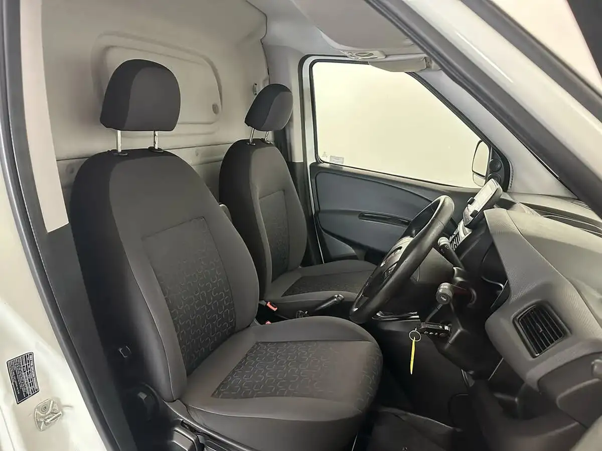 2022-fiat-doblo-cargo-16jtd-l2h1-maxi-tecnico-120bhpeu6d-panel-van-big-14