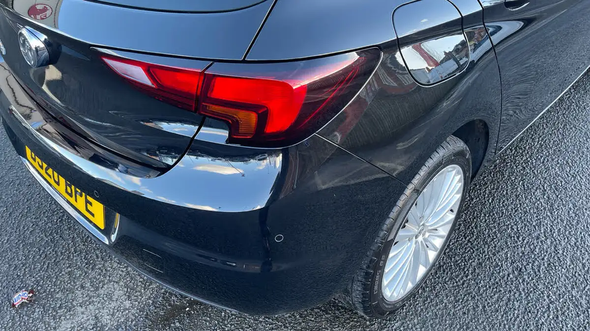 2020-vauxhall-astra-12-turbo-elite-nav-big-44