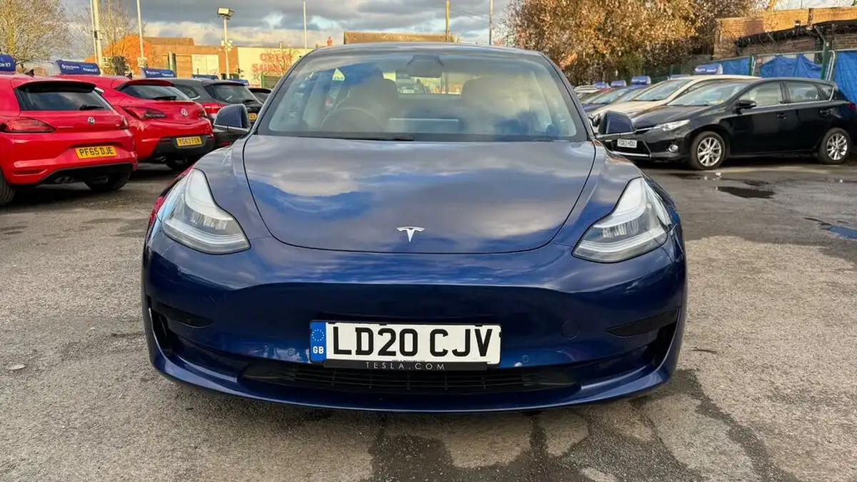 2020-tesla-model-3-e-standard-plus-big-8