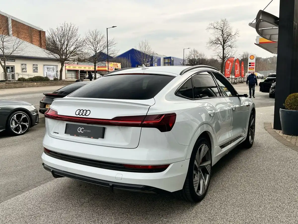 2021-audi-e-tron-50e-vorsprung-sportback-big-6