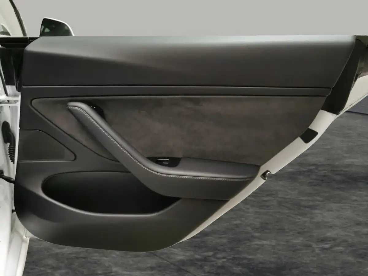 2020-tesla-model-3-e-standard-plus-big-34
