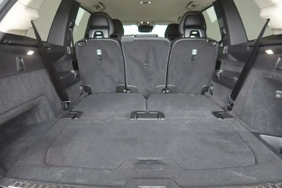 2021-volvo-xc90-20-b5-momentum-big-9