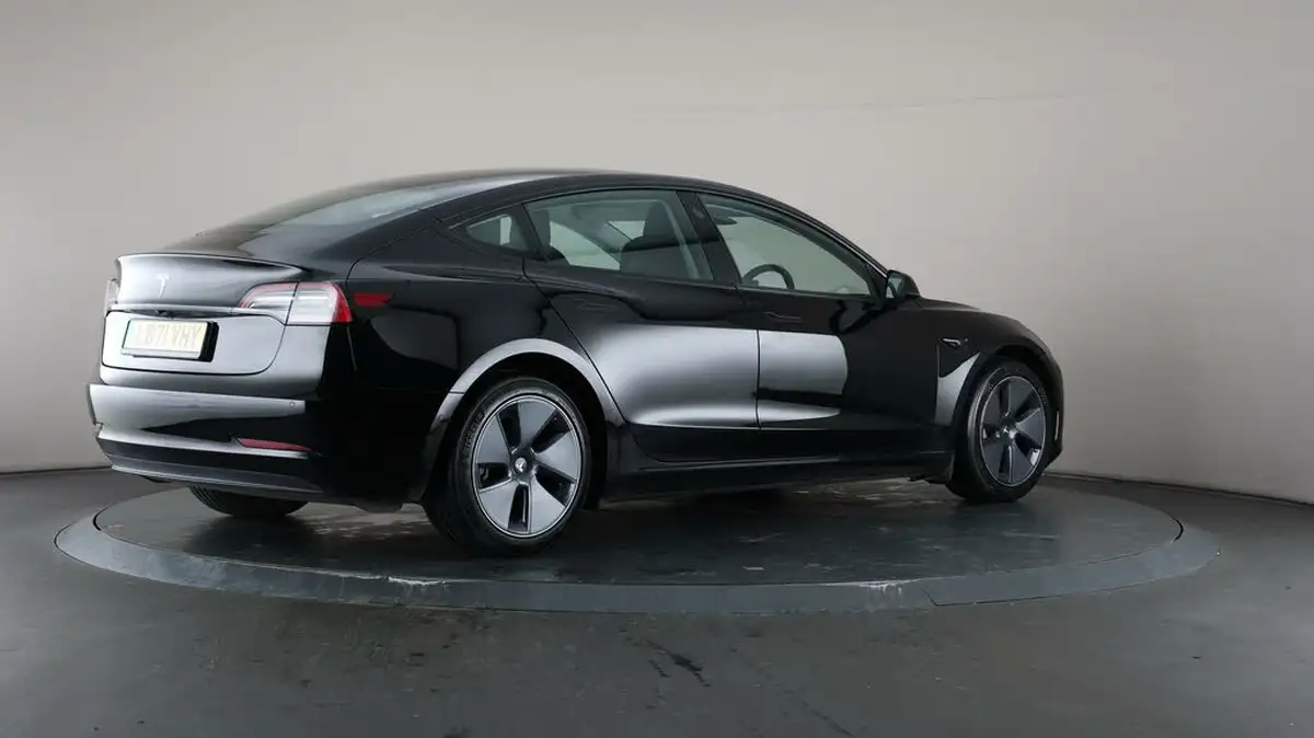 2021-tesla-model-3-e-standard-plus-big-63