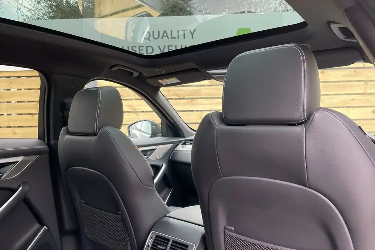 2022-jaguar-f-pace-20-d200-r-dynamic-s-big-23