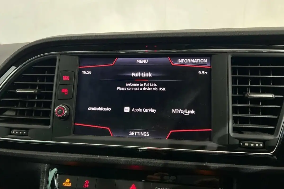 2018-seat-leon-14-tsi-fr-technology-hatchback-5d-big-15