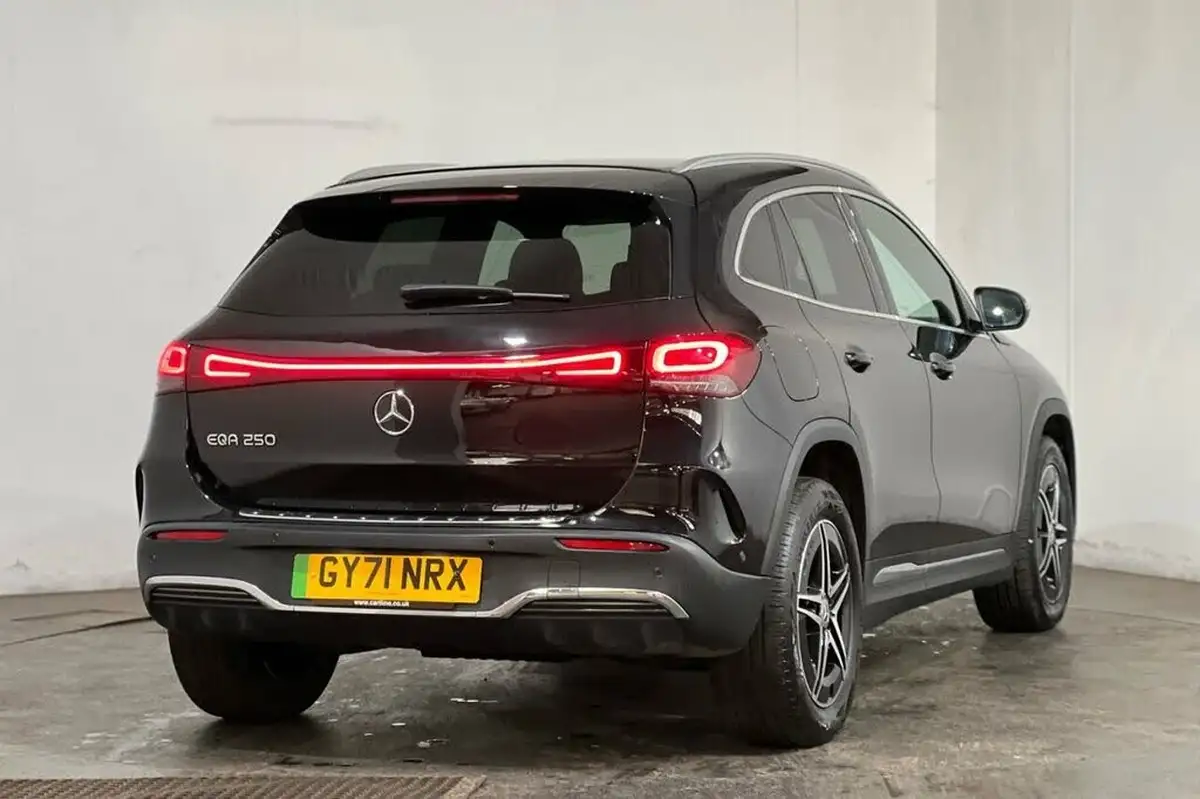 2022-mercedes-benz-eqa-e-eqa-250-amg-line-big-16