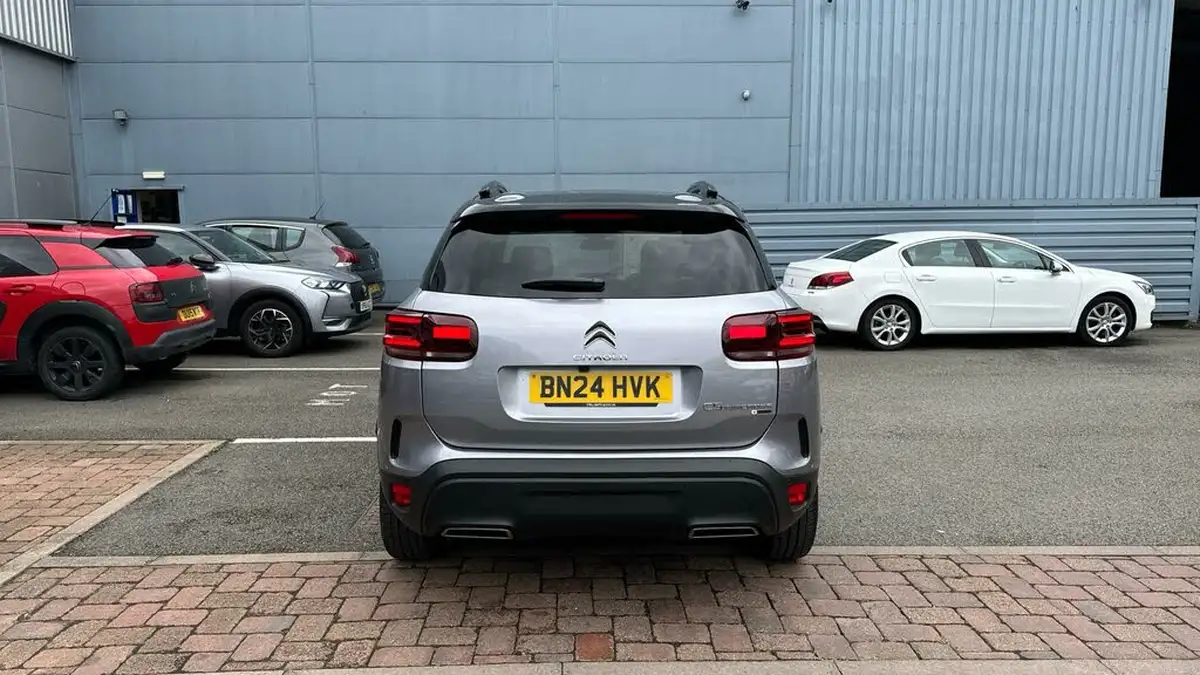 2024-citroen-c5-aircross-12-puretech-e-series-big-8