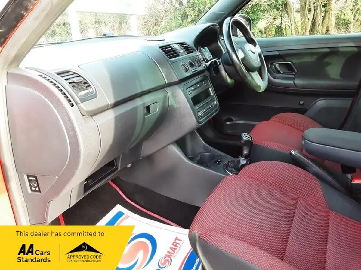2011-skoda-fabia-12-monte-carlo-tsi-105bhp-1197cc-big-14
