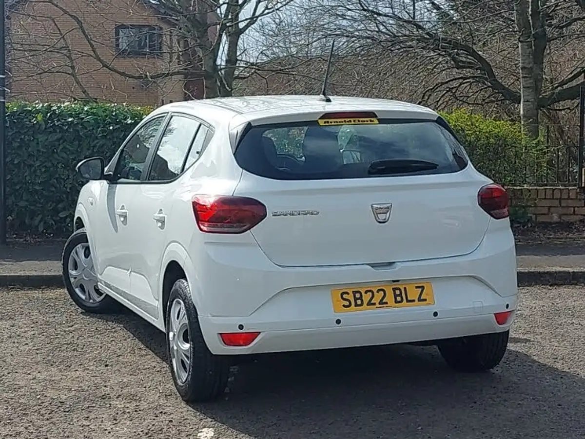 2022-dacia-sandero-10-tce-comfort-90bhp-cvt-big-1