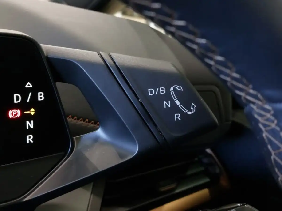 2024-cupra-born-e-v1-204ps-58kwh-big-17