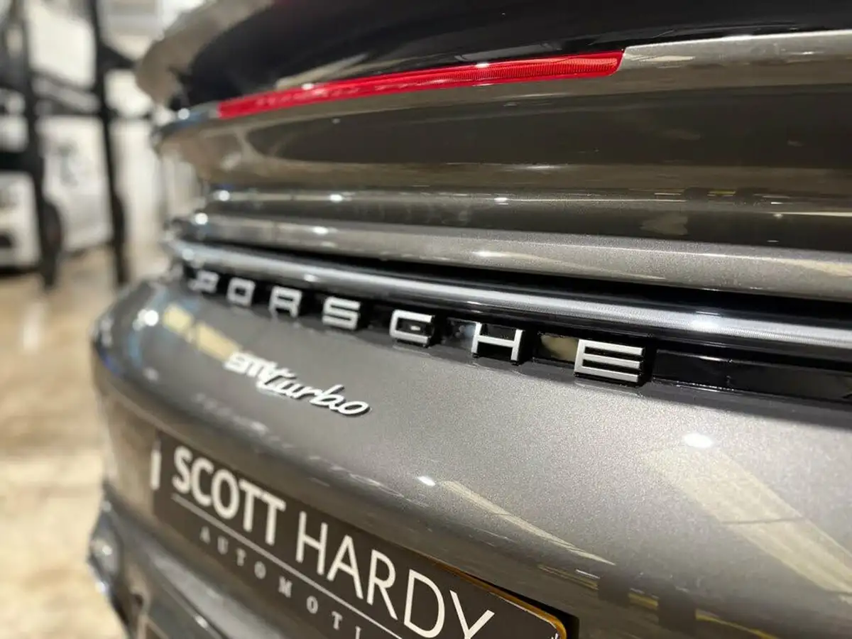 2024-porsche-911-38-turbo-coupe-big-42